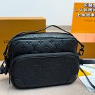 ￥ 265 Folding BoxLV men's diagonal camera bagThe upper body effect is really cool!U