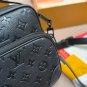 &iuml;&iquest;&yen; 265 Folding BoxLV men's diagonal camera bagThe upper body effect is really cool!U