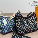 ￥ 275 Airplane BoxLV Carryall denim tote bagIt's Rocket OkayThe casual and high-end