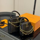 ￥ 320 ￥ 340 with folding boxsize  20cm 27cmLv Capucines handbagFull grain Taurillo_2426