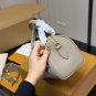 ¥ 365 with folding box airplane boxsize:21.15cm LV SPEEDY20New pillow bagSearch