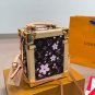 ï¿¥ 380 airplane boxLV Cherry Blossom Hard Box PackageThe classic old flower pattern co