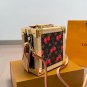 ï¿¥ 380 airplane boxLV Murakami Takashi Series Handheld Hard BoxesInvincible advanced a