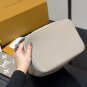 ï¿¥ 440 with folding box airplane boxOriginal quality daily recommendedLv bucket bag to