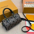 ￥120New detachable shoulder strapLV nano Speedy pillow bagClassic series, fashionab