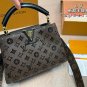&iuml;&iquest;&yen;200&iuml;&iquest;&yen;195LV new handbagCapucinestExcellent upper body effectSuper unbeatable di