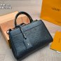 4 colors &iuml;&iquest;&yen; 235LV premium original single Montaigne bagThe Montaigne bag paired with w