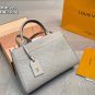 4 colors &iuml;&iquest;&yen; 235LV premium original single Montaigne bagThe Montaigne bag paired with w