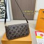 125 Folding Box Chip Lv Mahjong Underarm Bag for Winter Silver Package Warm sequin bagT