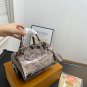125 with folding boxSize 20  14Lv's new shiny silver speedy20Very easy to match sil
