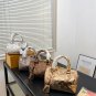 125 with folding boxSize 20  14Lv's new shiny silver speedy20Very easy to match sil