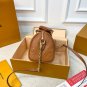 130 LV Speedy 20 embossed pillow bag crossbody bag, Monogram pattern is low-key and exquis