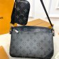 135 fold gift box LV Black Warrior 3-in-1 messenger bag crossbody bag, classic Monogram Ec