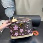 160 (without box)Size 29.21cmLV NICE BB Handheld Makeup BagA makeup case with a stro_2127