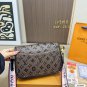 160 Lv French Stick BagImproved version derived from the vintage package SologneThe ov