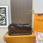 160 Lv French Stick BagImproved version derived from the vintage package SologneThe ov