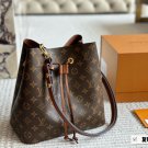 165 boxesHigh quality daily recommendationL Home Bucket Bag Noe BucketThis water buc