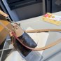 170 Cowhide seriesHigh end goods LV Louis Vuitton counter new Pochette mia lunch box b
