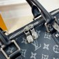 170 pairs folding gift box LV Keepall 35 Black Warrior pillow bag luggage bag, classic Mon