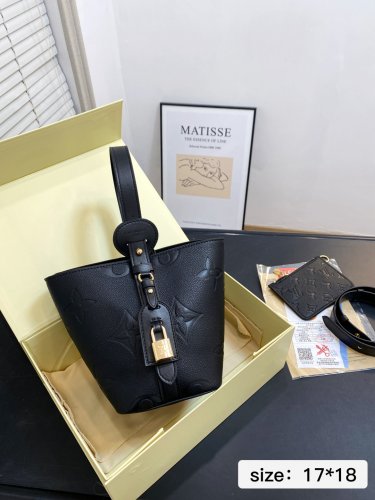 180 with folding boxSize 17  18Decorative lock without keyLV Louis Vuitton Bucket B