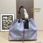 185 size 45.37LV drawstring tote bagThe texture is very high-endExtremely large capa