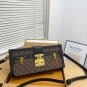 185 with folding boxSize 26 12The appearance of LV hard box and small box is too hig
