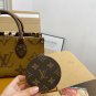 190 with folding airplane boxSize 27 14LV Onthego bb Jungle Tote BagLet's welcome