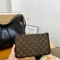 190 with folding airplane boxSize 44 26LV Louis Vuitton Carryall shopping bagHandh