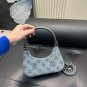190 with folding boxSize 23.9cmLV Louis Vuitton's new day denim moon bag, lightweight