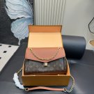 200 pairs folding boxSize 29.19cmLV Padlock Caramel Lock Bag  AutumnWinter Atmospher