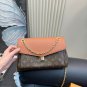 200 pairs folding boxSize 29.19cmLV Padlock Caramel Lock Bag AutumnWinter Atmospher