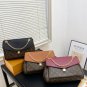 200 pairs of folding boxesSize 30 19LV Padlock Lock Chain BagThis caramel and flor