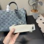 205 with folding boxSize 34.27cmLV Zhonggu wide shoulder strap shopping bagDenim Cow