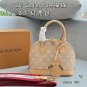 210 Complete Gift Box Setsize&iuml;&frac14;�24&Atilde;�17LV x Grace Coddington collaboration Alma BBCatogr