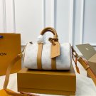 215 pairs of foldable gift box LV Keepall 25 white denim travel bag, made of Monogram Arch