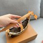 240 Complete Gift Box Setsize:21×14LV POCHETTE MIA hanging chain lunch box bag, armp