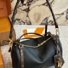 280 original single versionLV Express retro yet texturedThis is made of grain leather
