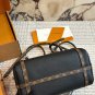 280 original single versionLV Express retro yet texturedThis is made of grain leather