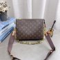 Box set LV classic chain crossbody bagCard package mouth red envelopeVintage and trend