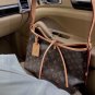 Carryall is really durable and versatile, suitable for multiple commuting scenarios. It al
