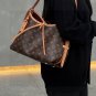 Carryall is really durable and versatile, suitable for multiple commuting scenarios. It al