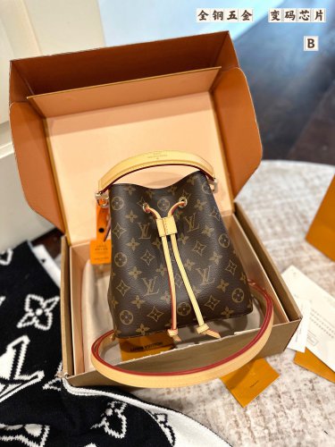 Convertible chip p170 official website double box packagingLv neonoe bb bucket, it's her