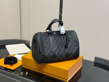 Cowhide &iuml;&iquest;&yen; 250 with boxSize 35  22cmLV Keepall New Pillow BagOriginal version with