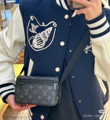 Easy to handle LV bosphore camera bag  Handsome on topBlack warrior on top is really co