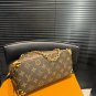 Large P190 Small P180 Comes with BoxThe retro feel of LV's new Alma trunk is really full