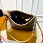 Large size 170, medium size 160, small size 130 with folding gift box LV Carryall armpit b