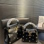 Large size P195, small size P185 with folding box, pure leather LV Capucines noblewoman ba