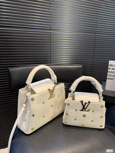 Large size P195, small size P185 with folding box, pure leather LV Capucines noblewoman ba_1935