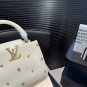 Large size P195, small size P185 with folding box, pure leather LV Capucines noblewoman ba_1935