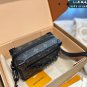 Leather P190 Folding Gift Box PackagingThe LV limited edition square box bag is the best